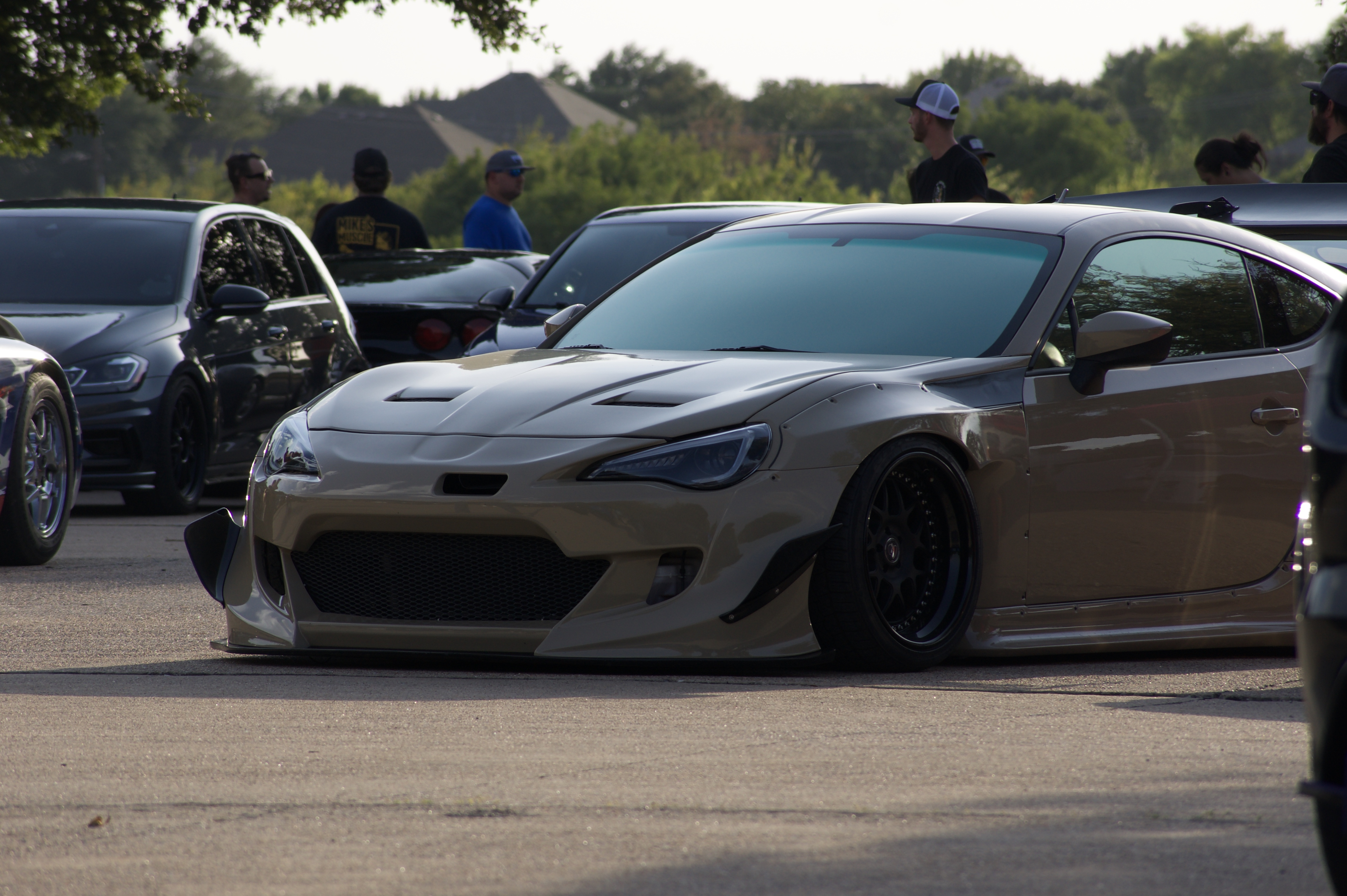 Automotive photograph, August 22, 2026